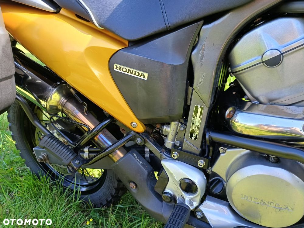 Honda Transalp - 12