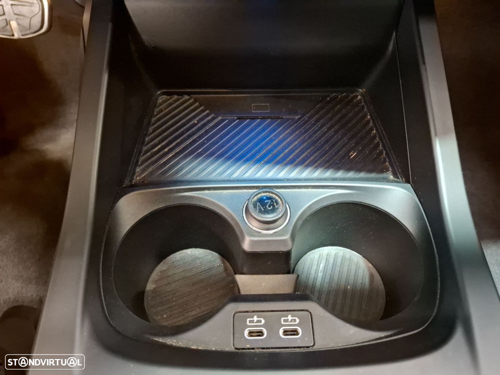 BMW 116 Pack Desportivo M — fotografia 17
