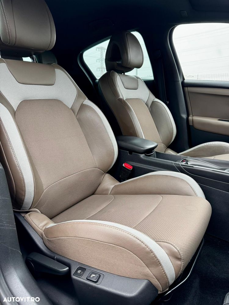 Citroën DS4 ver-hdi-110-chic - 8