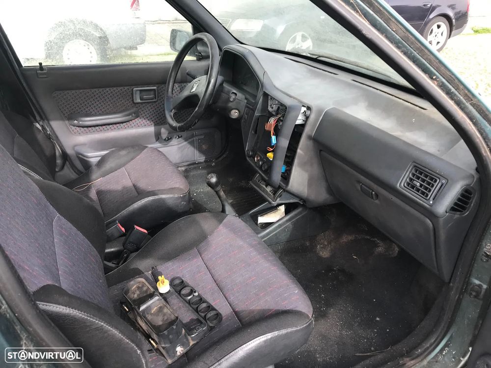 Peugeot 106 1.4D 5P 1994 - Para Peças - 8