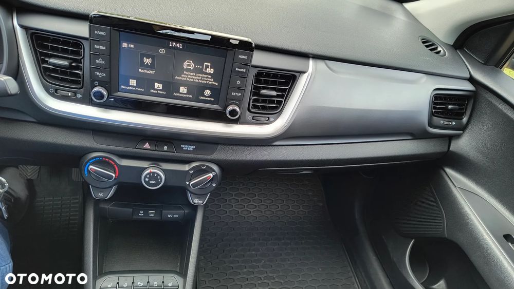 Kia Stonic 1.0 T-GDI L - 17