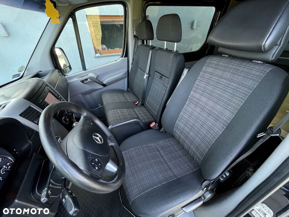 Mercedes-Benz Sprinter 319 CDI - 21