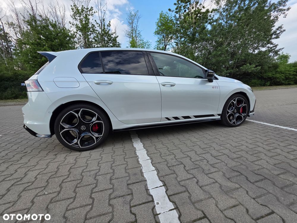 Volkswagen Golf ver-2-0-tsi-gti-clubsport-dsg - 3