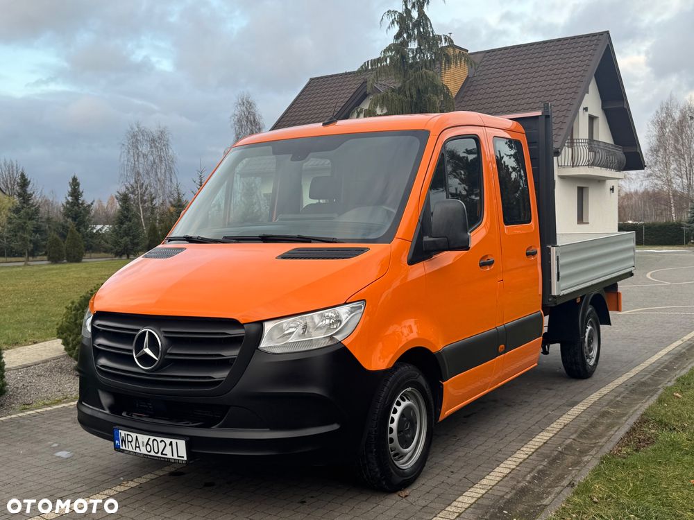 Mercedes-Benz Sprinter - 2
