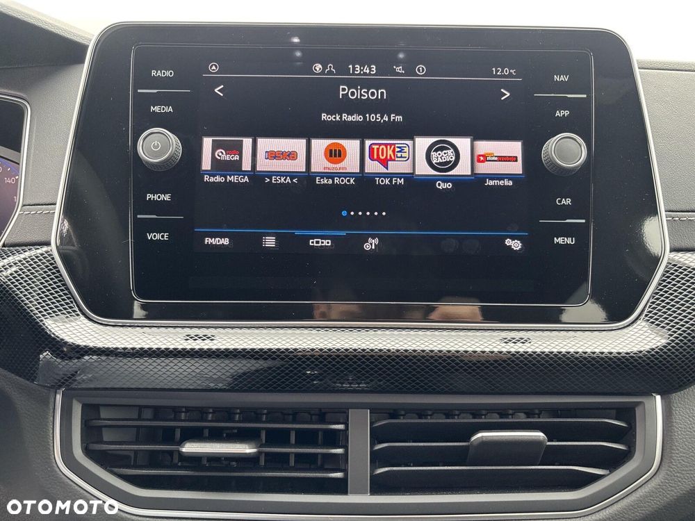 Volkswagen T-Cross - 33