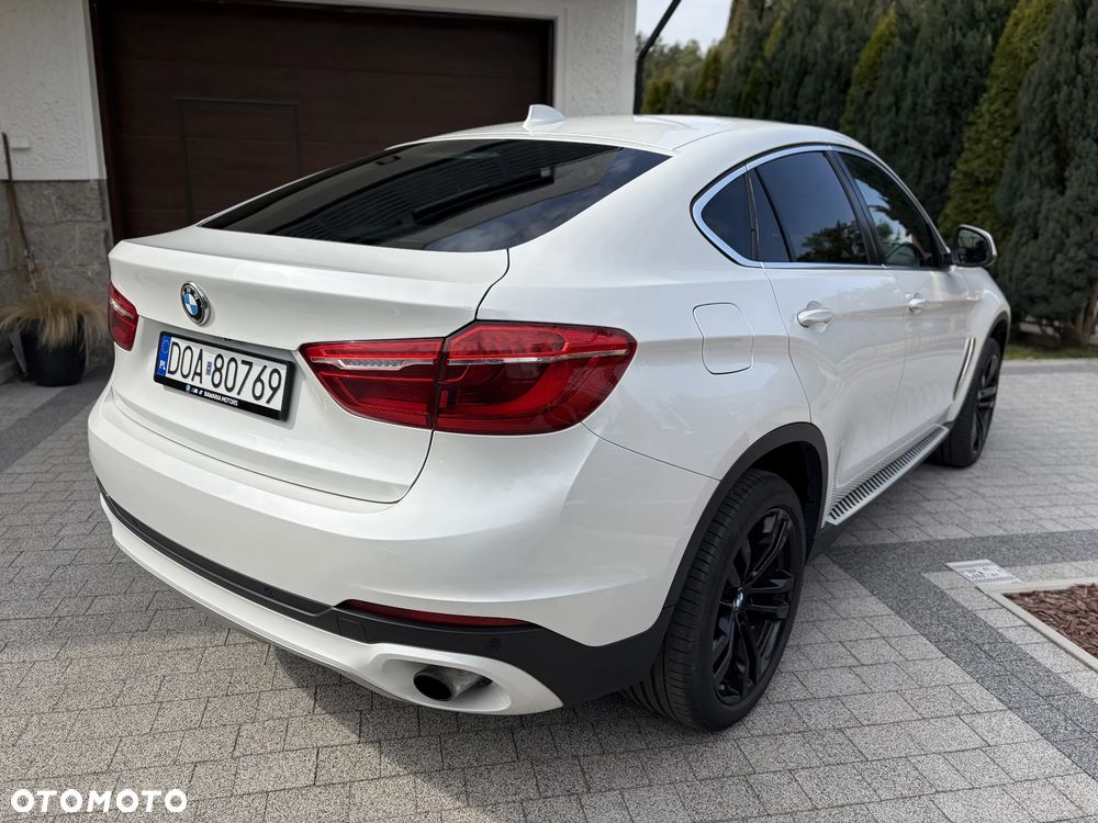 BMW X6 xDrive40d - 8