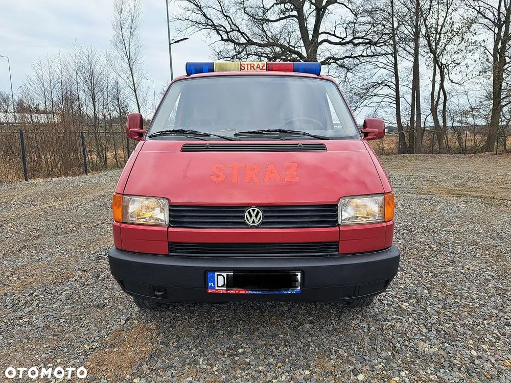 Volkswagen Transporter - 11