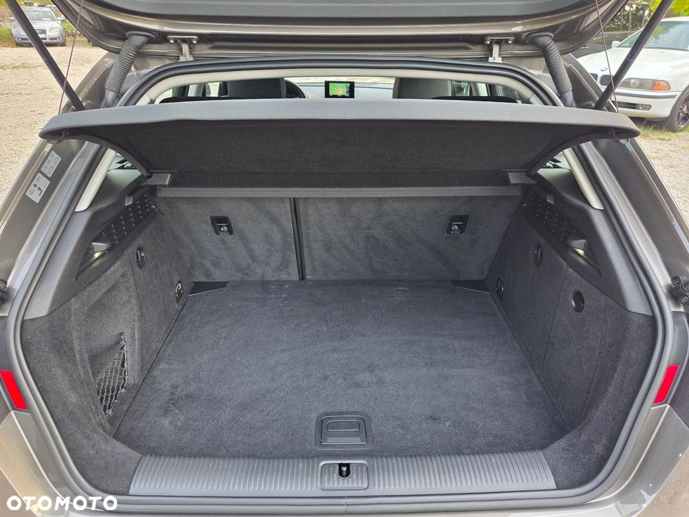 Audi A3 Sportback 2.0 TDI S tronic Ambiente - 27