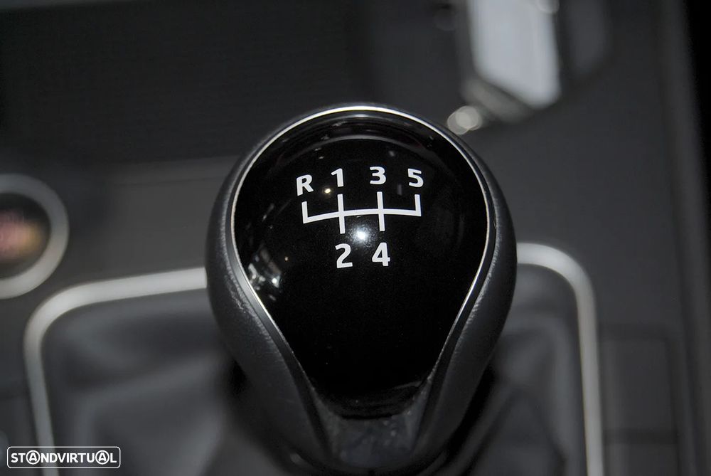 SEAT Ibiza 1.0 TSI FR - 28