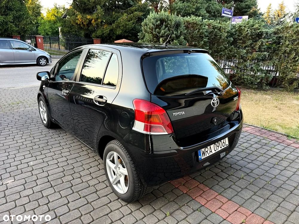 Toyota Yaris 1.33 Luna - 9