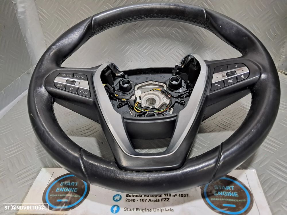 Volante BMW Serie 3 G20 G21 2019-2024 - 4
