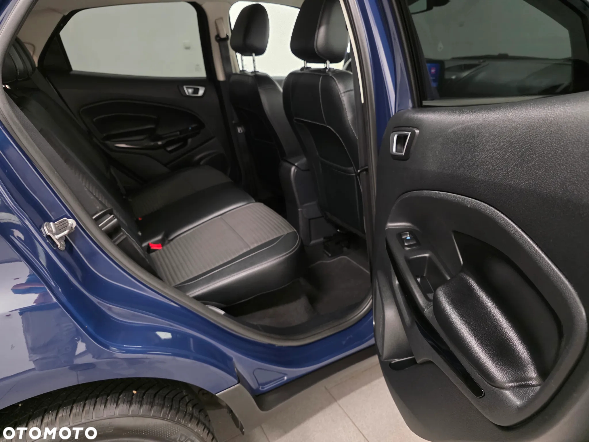 Ford EcoSport 1.5 EcoBlue TITANIUM - 31