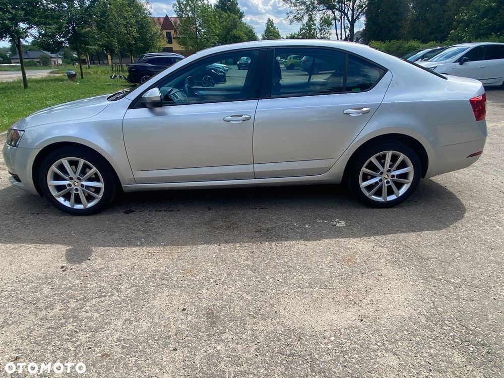 Skoda Octavia 1.4 TSI Active - 5