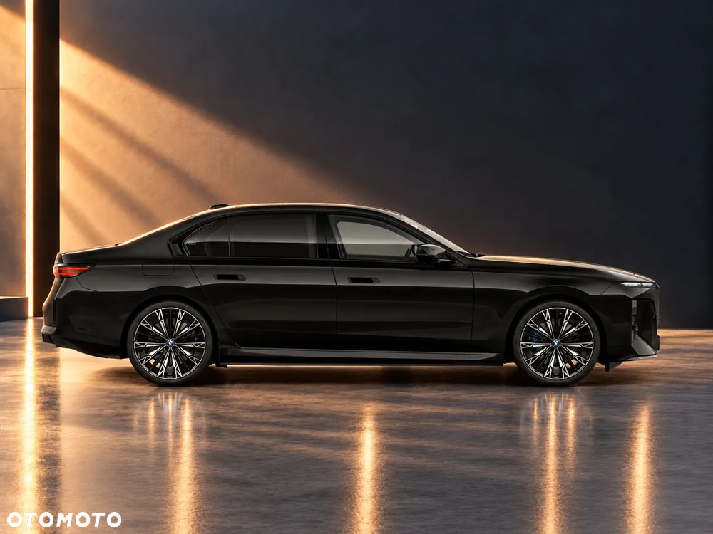 BMW i7 118.1kWh M70 xDrive - 7