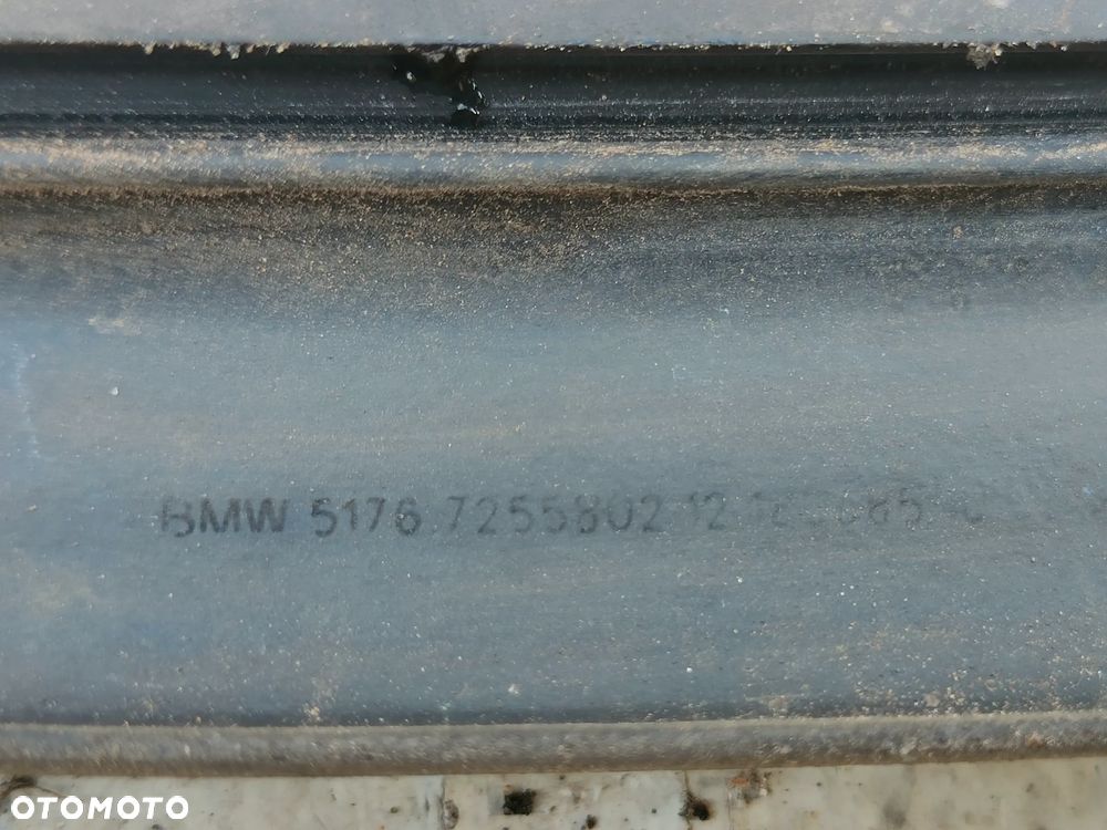 BMW F30 F31 Uszczelka zderzaka przedniego przód 7255802 - 2