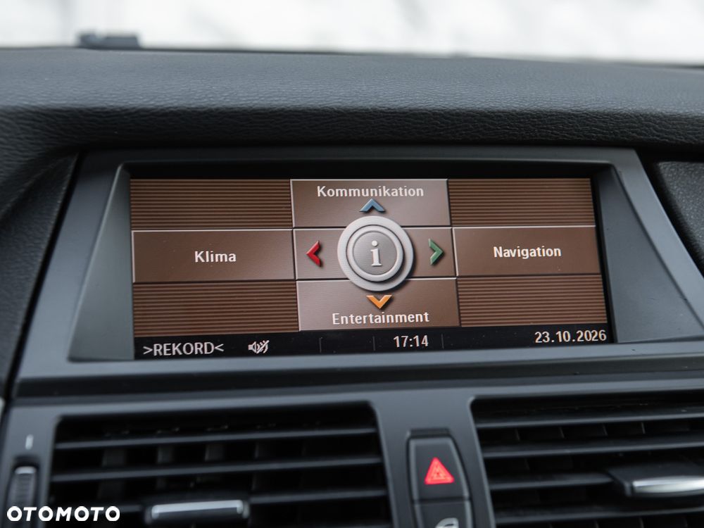 BMW X5 xDrive35d - 23