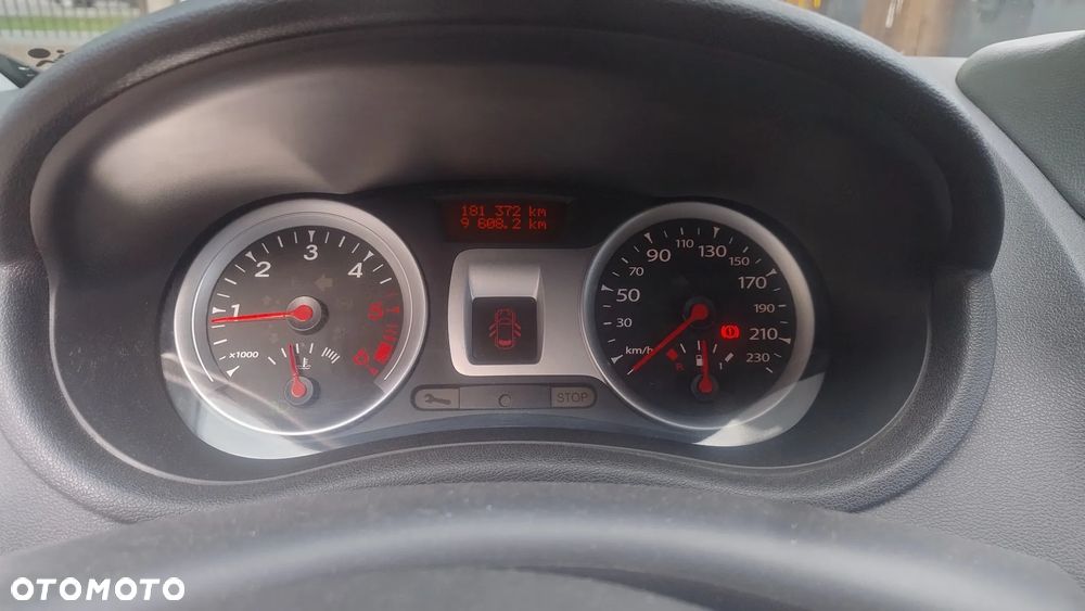 Renault Clio 1.5 dCi Alize - 11
