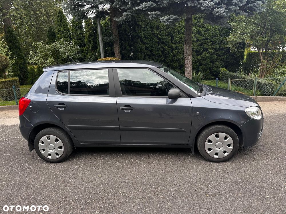 Skoda Fabia - 3