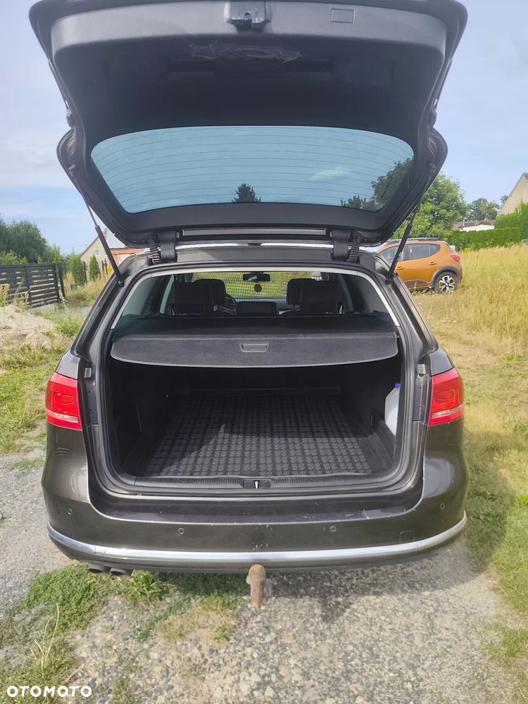 Volkswagen Passat 2.0 TDI Highline - 7