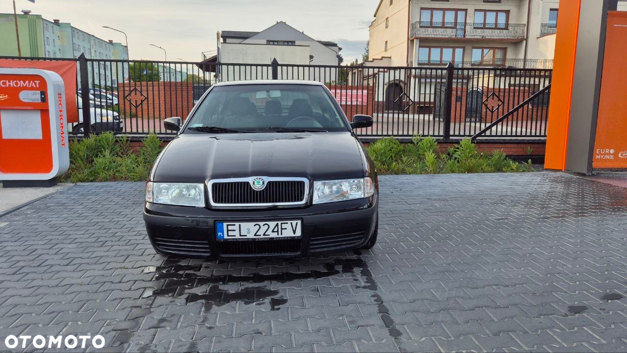 Skoda Octavia 1.6 Tour - 2