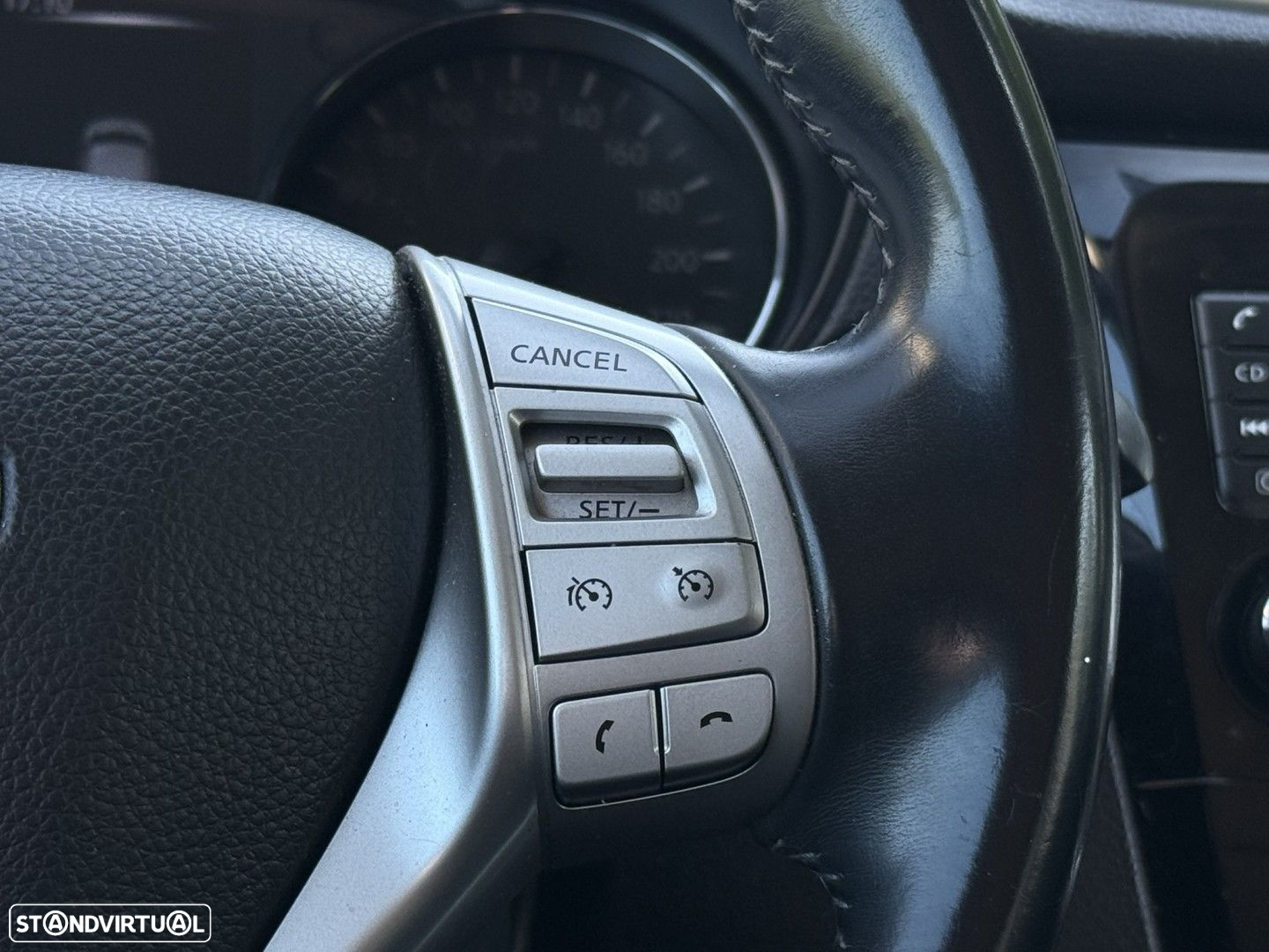 Nissan Qashqai 1.6 dCi Tekna - 10
