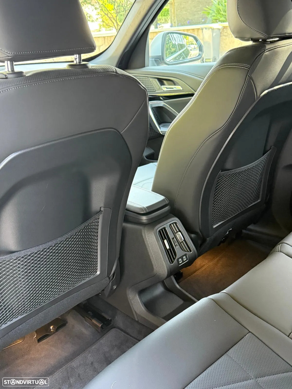 BMW iX1 xDrive30 xLine - 17