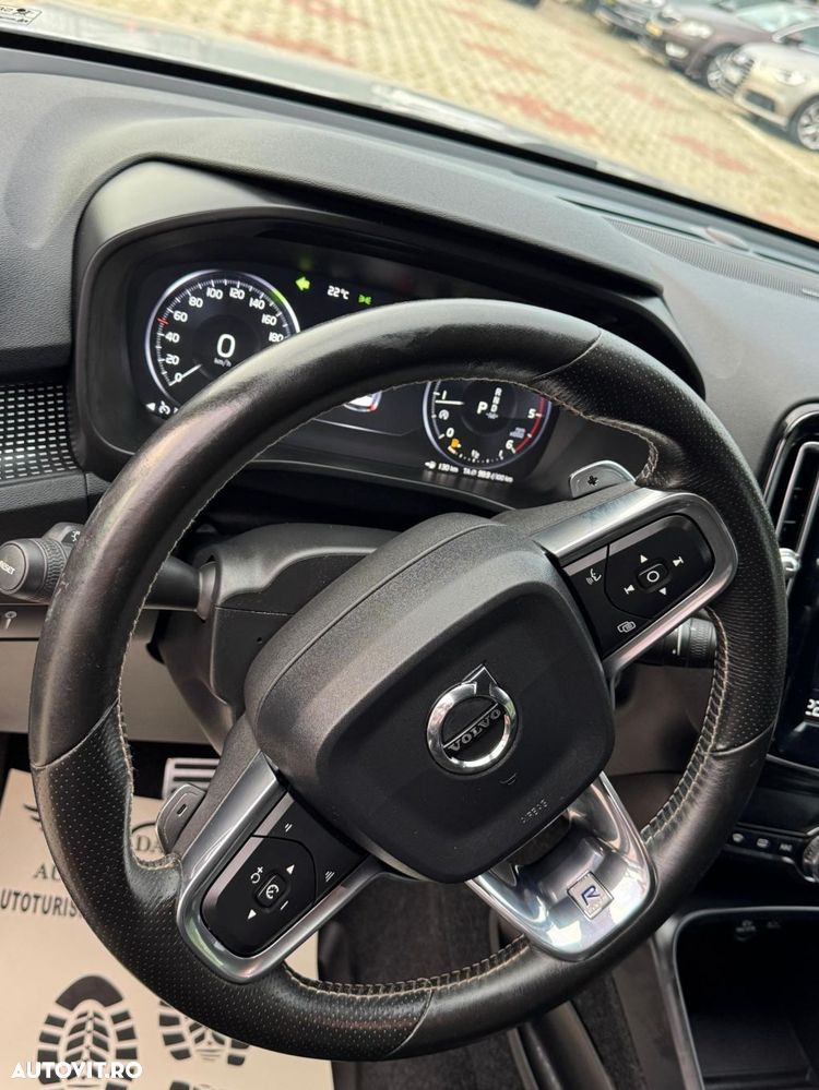 Volvo XC 40 - 15