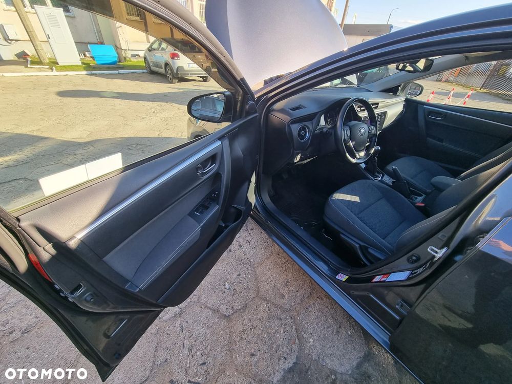 Toyota Corolla 1.6 Active - 10