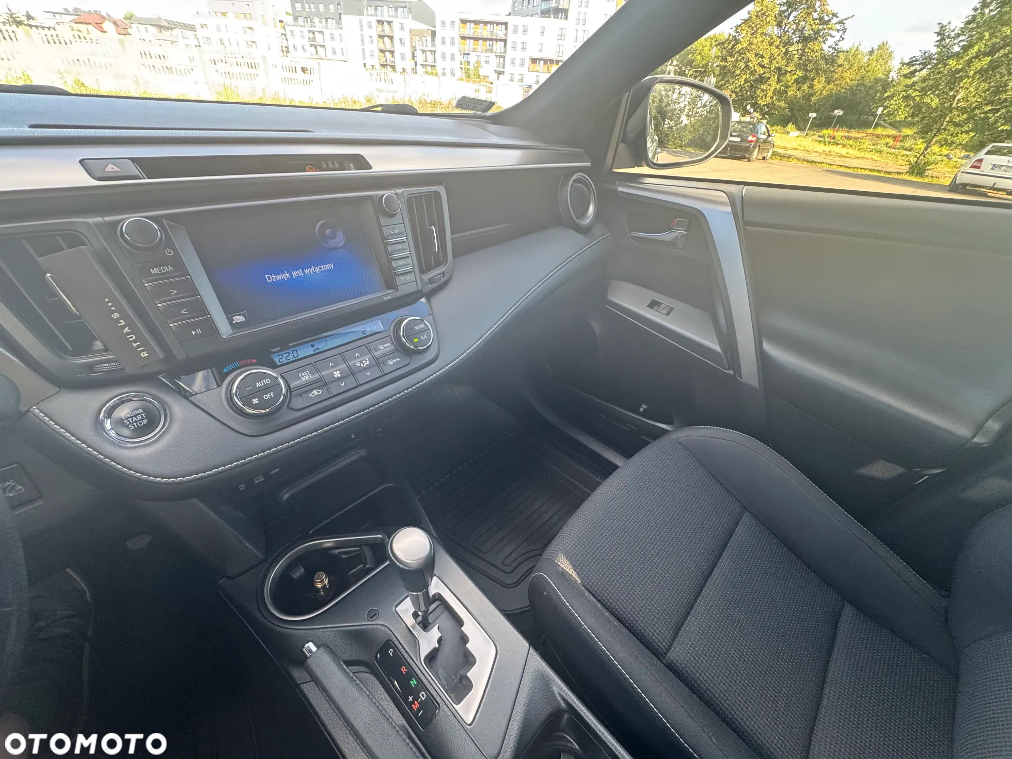 Toyota RAV4 2.0 Premium 4x4 MS - 23