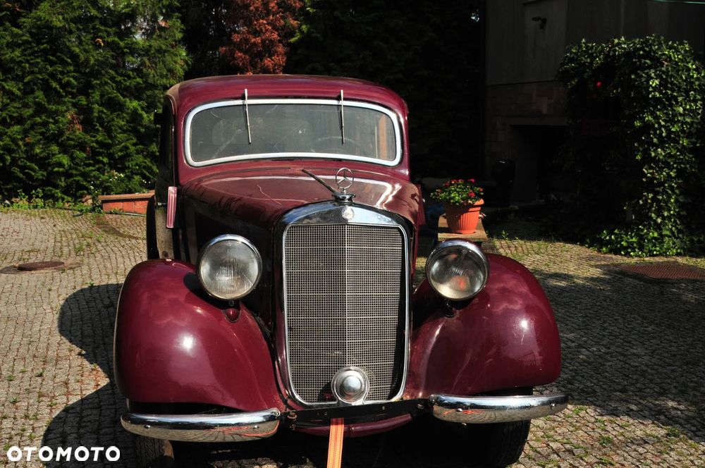 Mercedes-Benz Inny - 1
