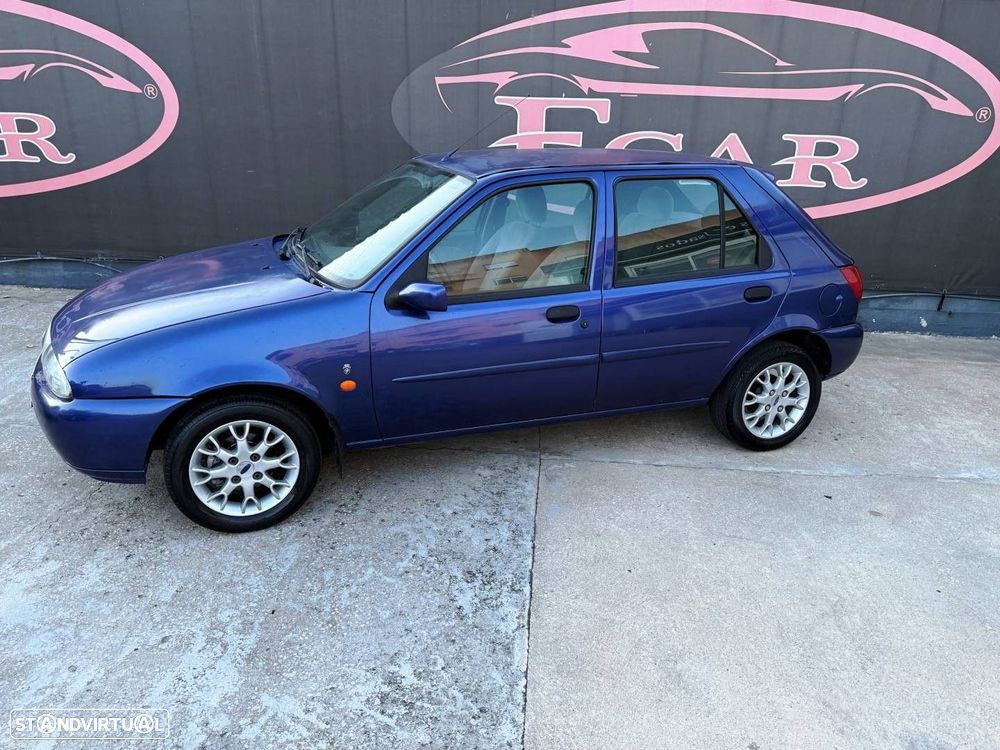 Ford Fiesta 1.25 Ghia - 27