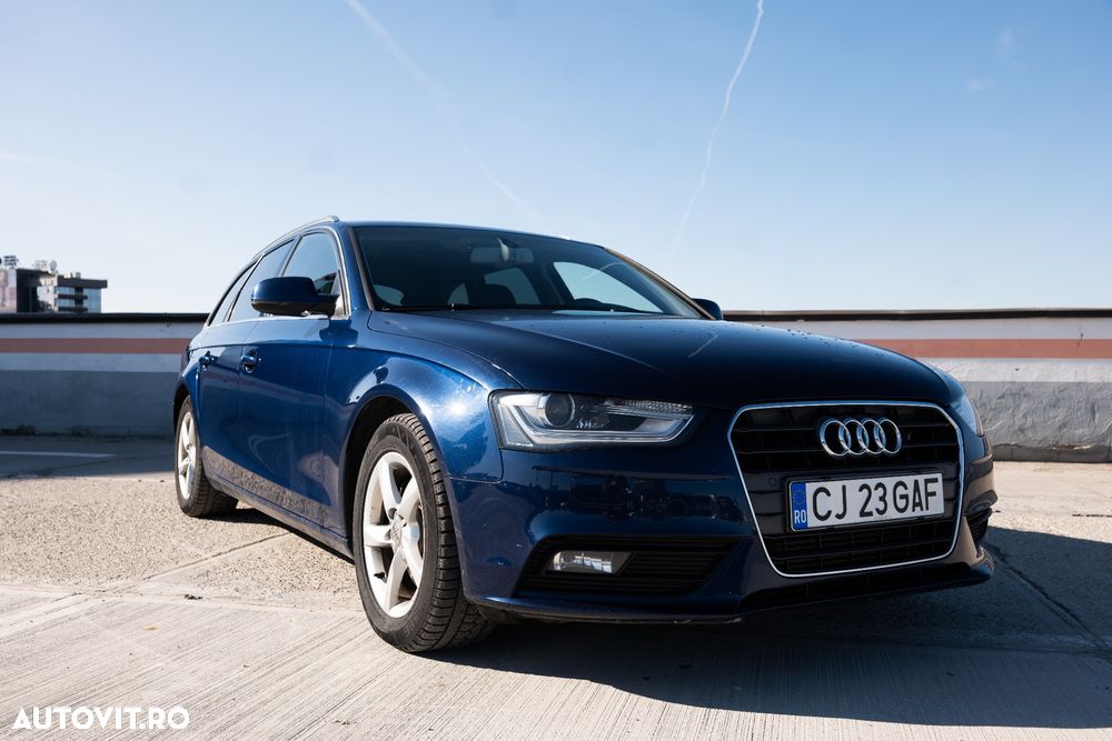 Audi A4 2.0 TDI DPF multitronic Ambiente - 2
