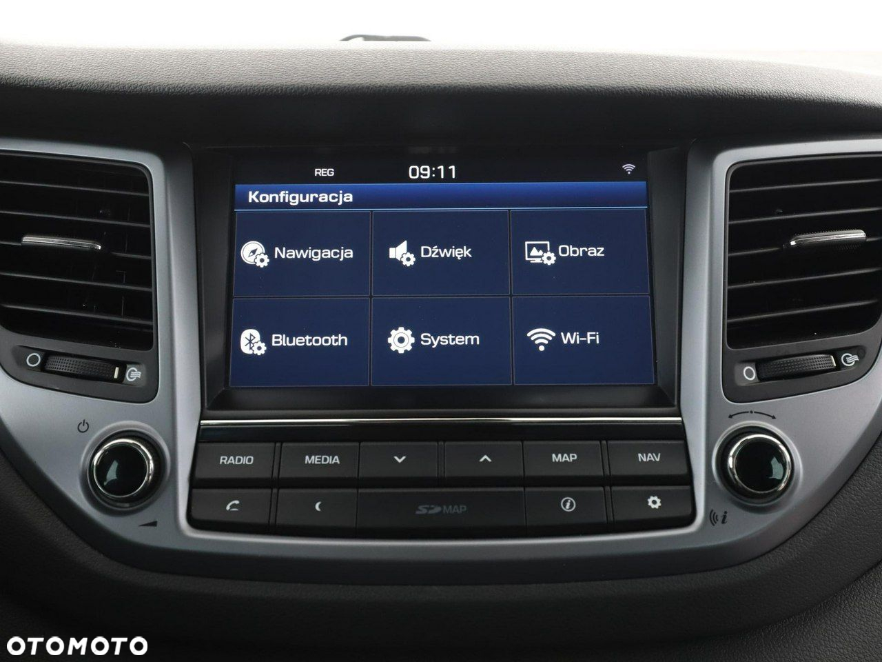 Hyundai Tucson 1.7 CRDI BlueDrive Style 2WD - 23