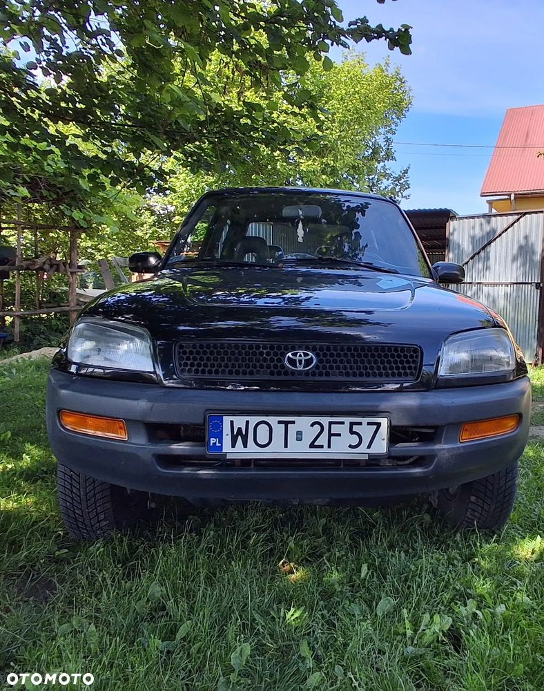 Toyota RAV4 2.0 - 27