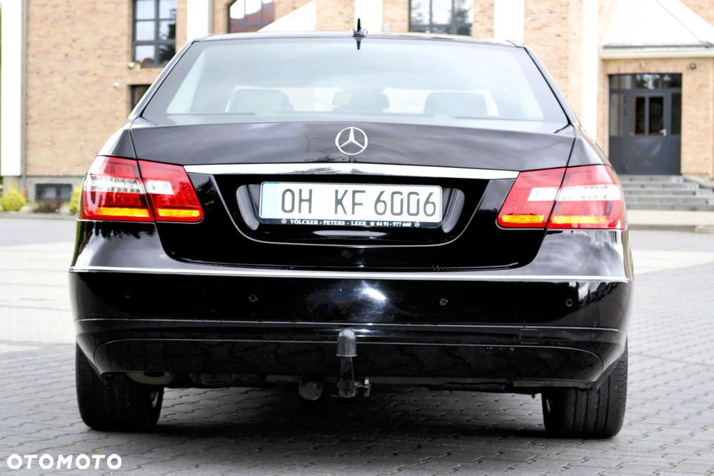 Mercedes-Benz Klasa E 200 CDI DPF BlueEFFICIENCY Automatik Avantgarde - 8