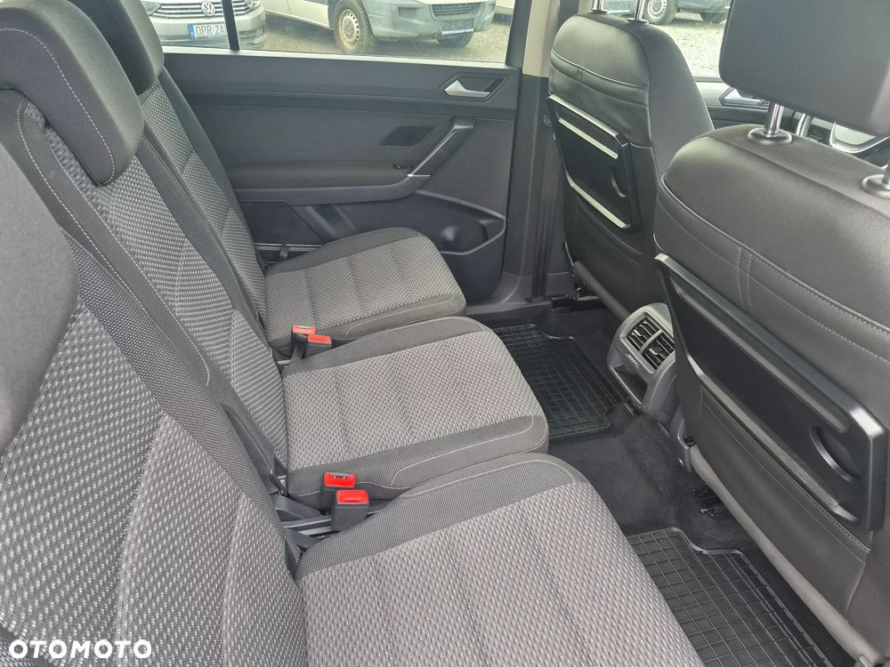 Volkswagen Touran 1.6 TDI BMT Comfortline - 15