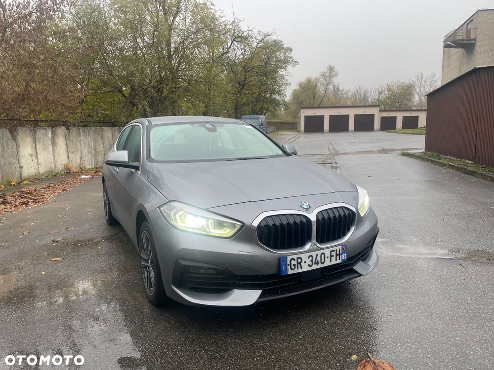 BMW Seria 1 2023 photo 3