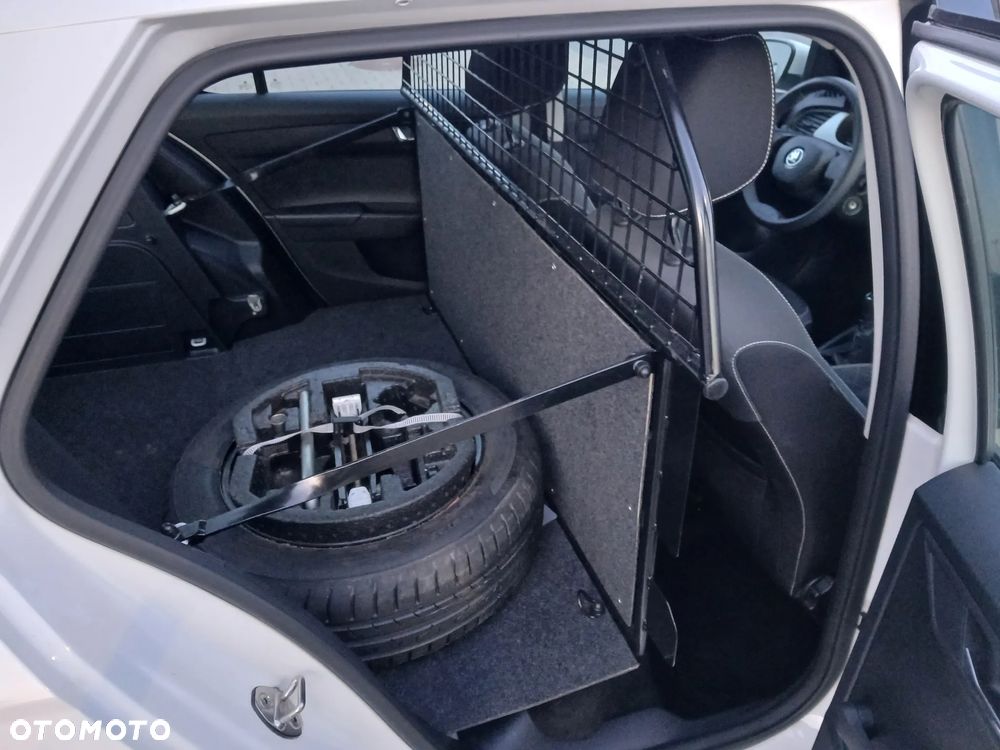 Skoda Fabia 1.0 Ambition - 12