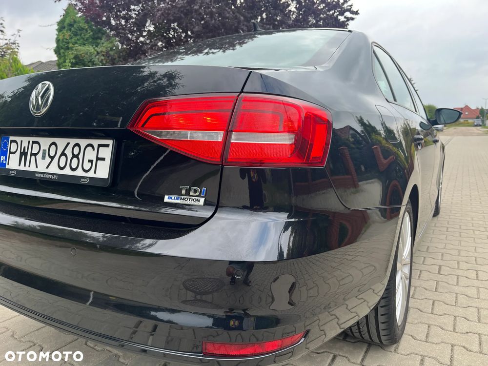 Volkswagen Jetta 2.0 TDI DPF BMT Comfortline - 12