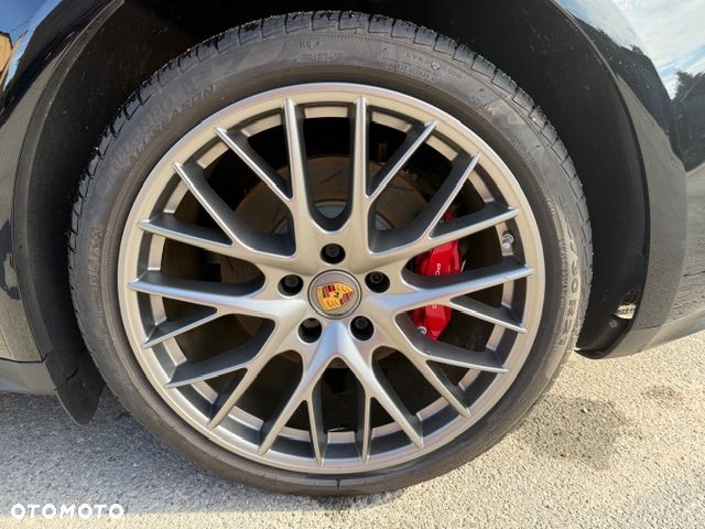 Porsche Panamera 4S E-Hybrid - 10