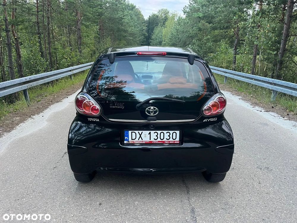 Toyota Aygo Connect - 5