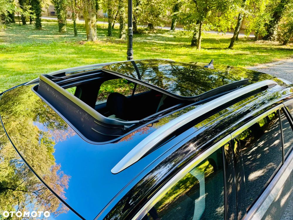 Volkswagen T-Roc - 17
