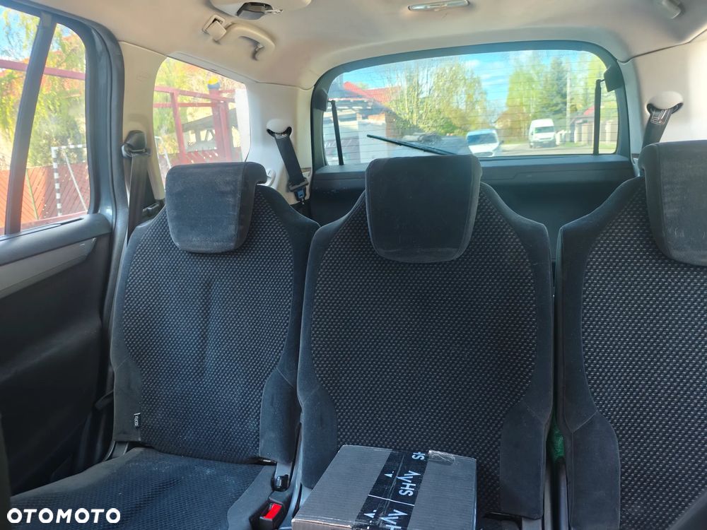 Citroën C4 Picasso 1.8i SX - 13