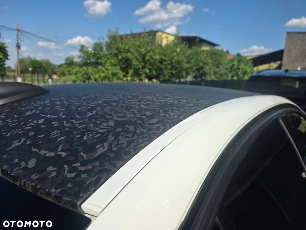 BMW Seria 3 318d M Sport Shadow - 25
