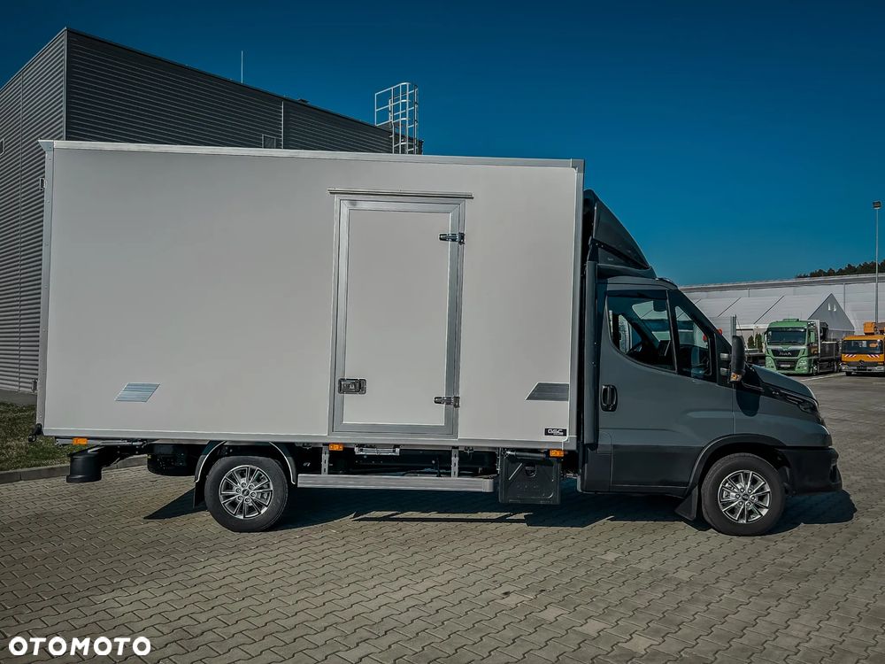 Iveco Daily 35S18HA8 3.0 180KM - 13