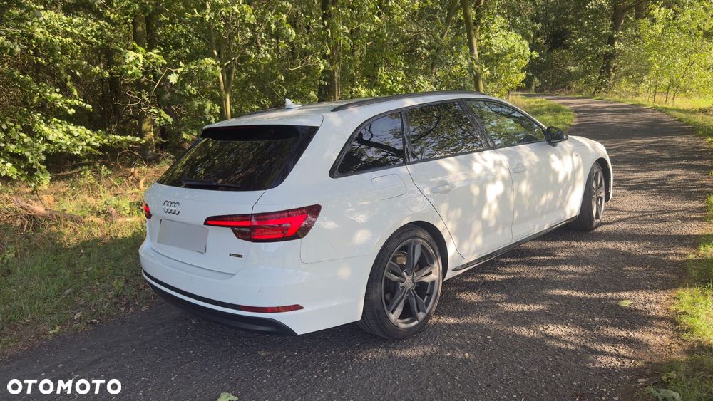 Audi A4 Avant - 16