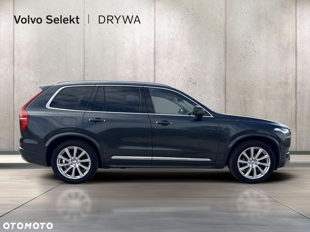Volvo XC 90 - 7