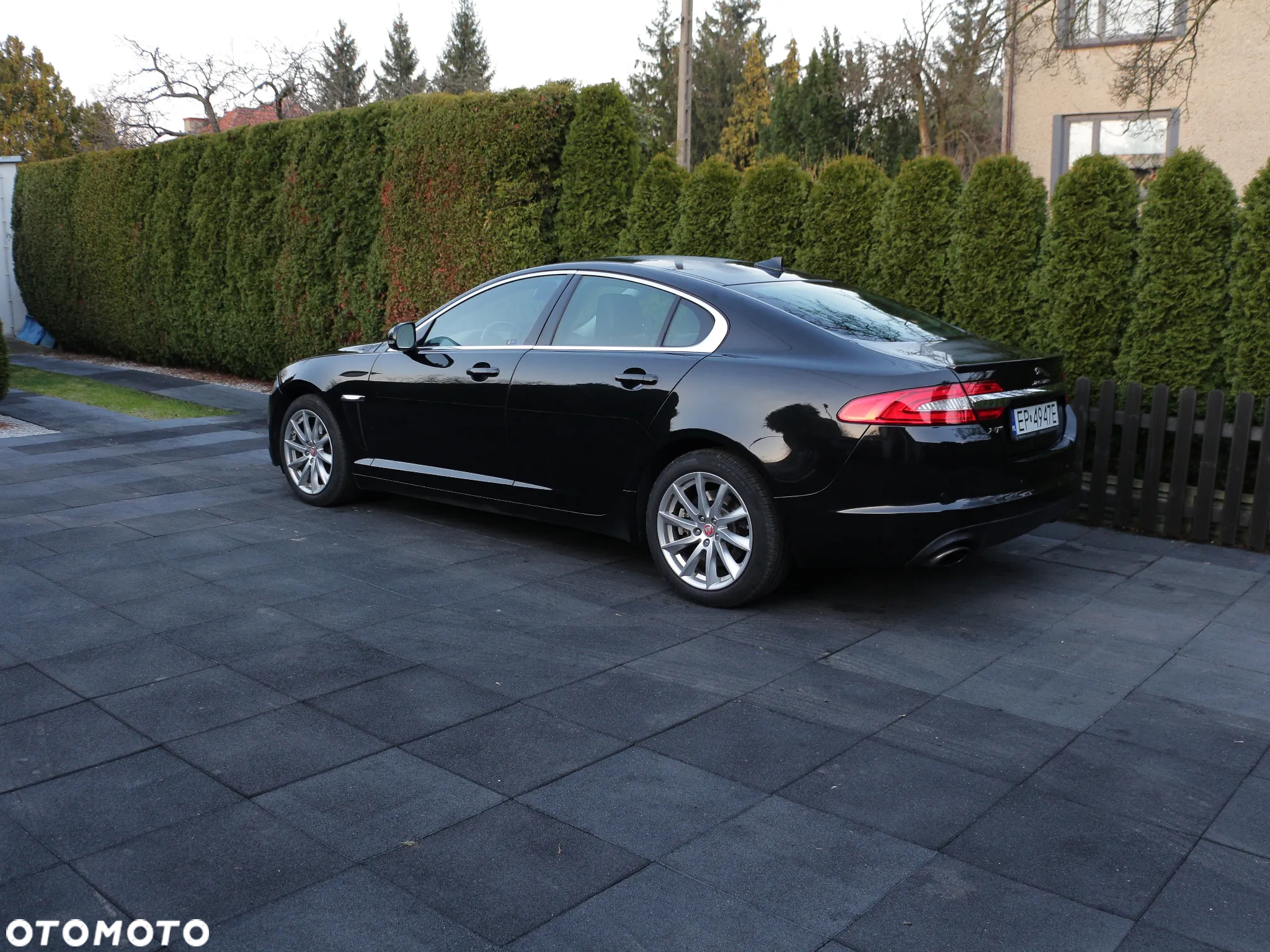 Jaguar XF 2.0 T Luxury - 7