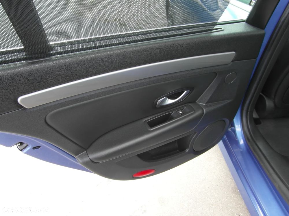 Renault Laguna Grandtour dCi 180 FAP GT - 29