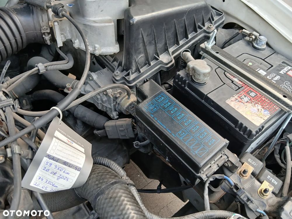 Mazda 626 2.0 GLX - 29